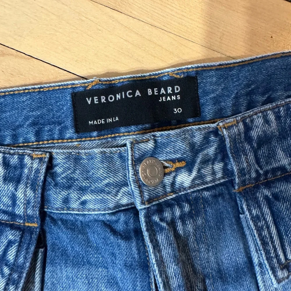 Veronica Beard Blue Flare & Wide Leg Jeans - Picture 2 of 6